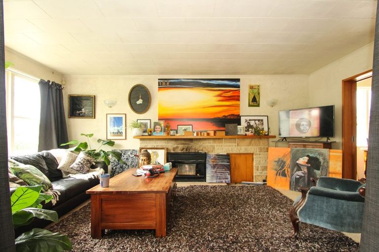 Photo of property in 237 Warwick Road, Mayfair, Hastings, 4122