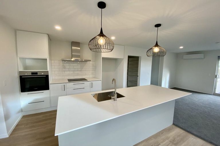 Photo of property in 126 Kennedys Bush Road, Halswell, Christchurch, 8025
