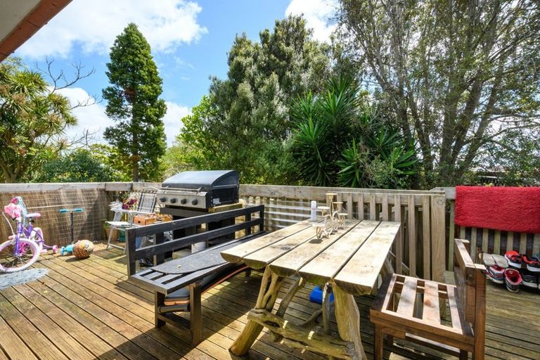Photo of property in 1/10 Trounson Avenue, Clendon Park, Auckland, 2103