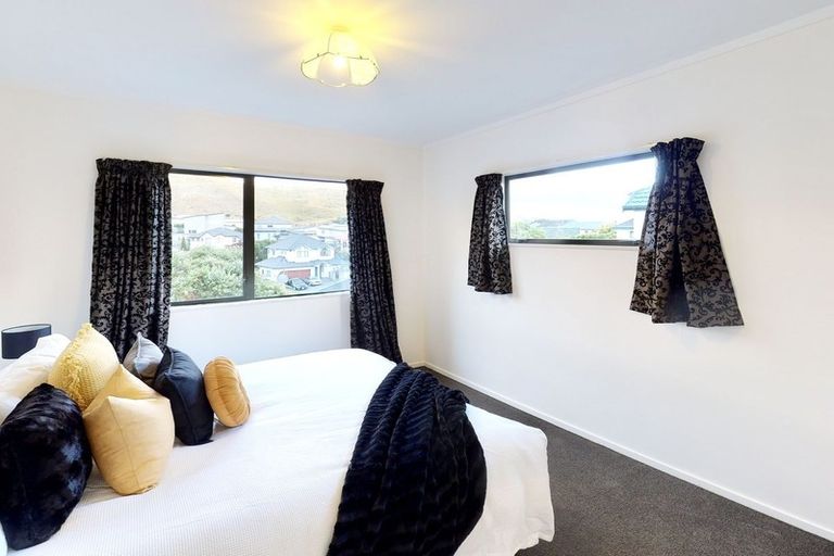 Photo of property in 98b Cortina Avenue, Johnsonville, Wellington, 6037