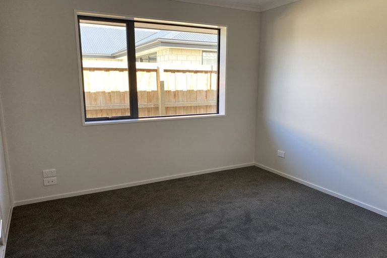 Photo of property in 11 Nathaniel Archer Street, Woodend, 7610