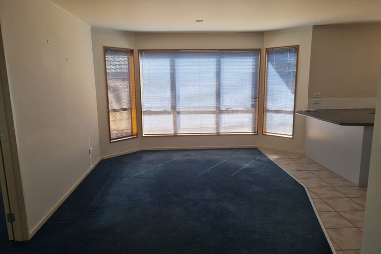 Photo of property in 10 Angel Way, Stanmore Bay, Whangaparaoa, 0932