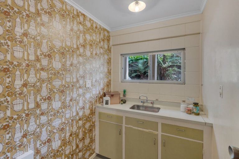 Photo of property in 3 Castleton Drive, Howick, Auckland, 2014