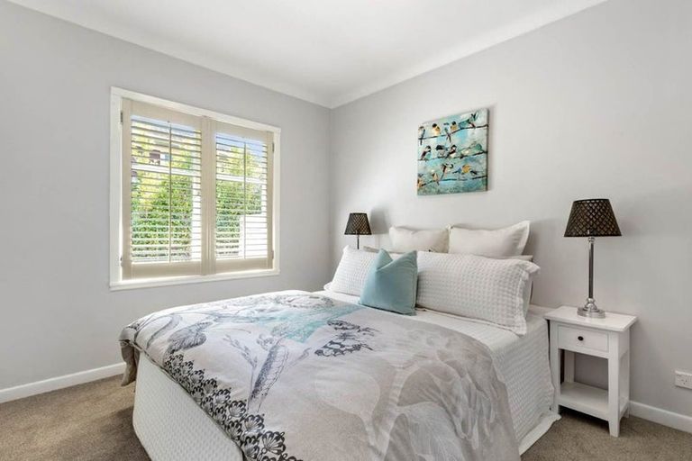 Photo of property in 1/36 Gordon Avenue, Milford, Auckland, 0620