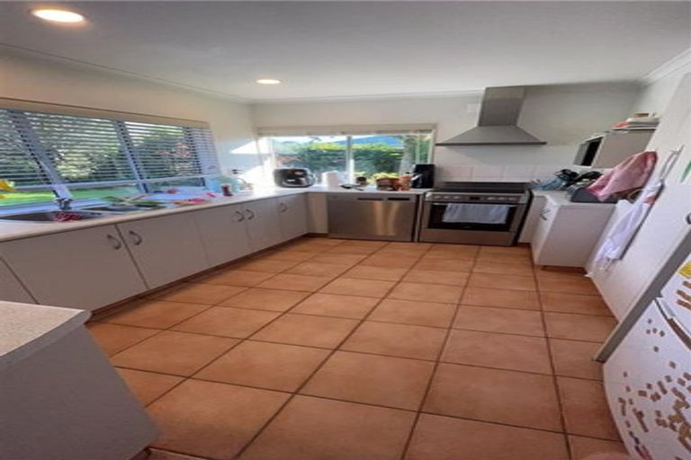 Photo of property in 2/24 Robinson Terrace, Rangatira Park, Taupo, 3330