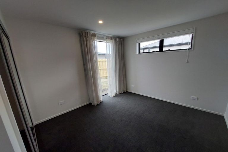 Photo of property in 23 Sarah Nicholls Street, Belfast, Christchurch, 8051
