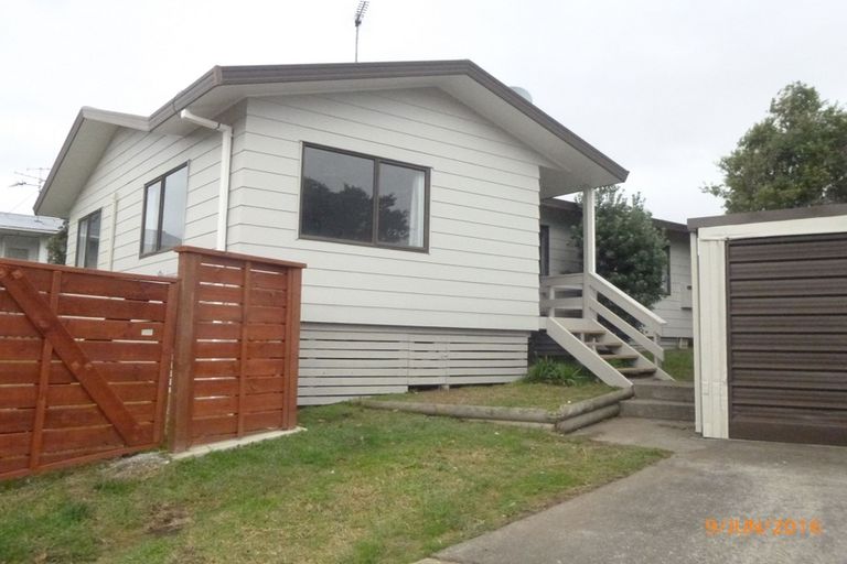 Photo of property in 68e Millers Road, Brookfield, Tauranga, 3110