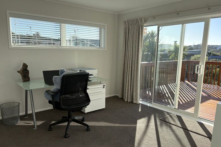 Photo of property in 5 Sealy Road, Torbay, Auckland, 0630