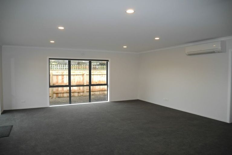 Photo of property in 12 William Street, Waikanae Beach, Waikanae, 5036