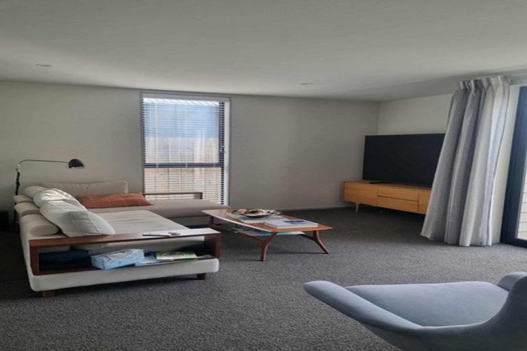 Photo of property in 18 Mount Burke Street, Wanaka, 9305