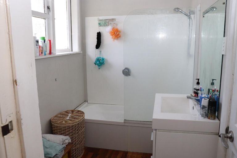 Photo of property in 11 Broadway Street, Ngaruawahia, 3720