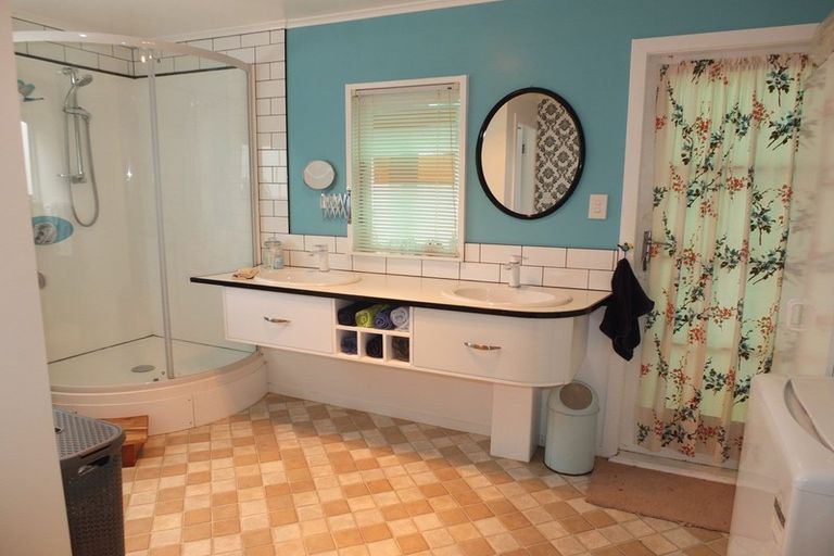 Photo of property in 141 Seabury Avenue, Foxton Beach, Foxton, 4815