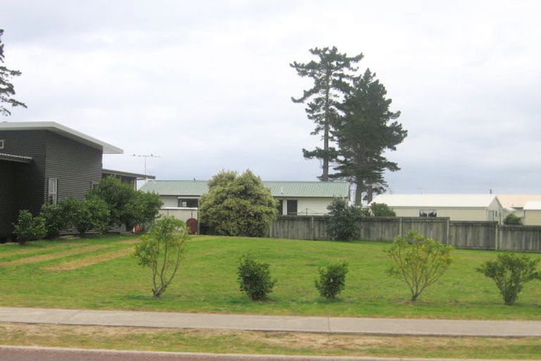 Photo of property in 144 Kowhai Avenue, Matarangi, Whitianga, 3592