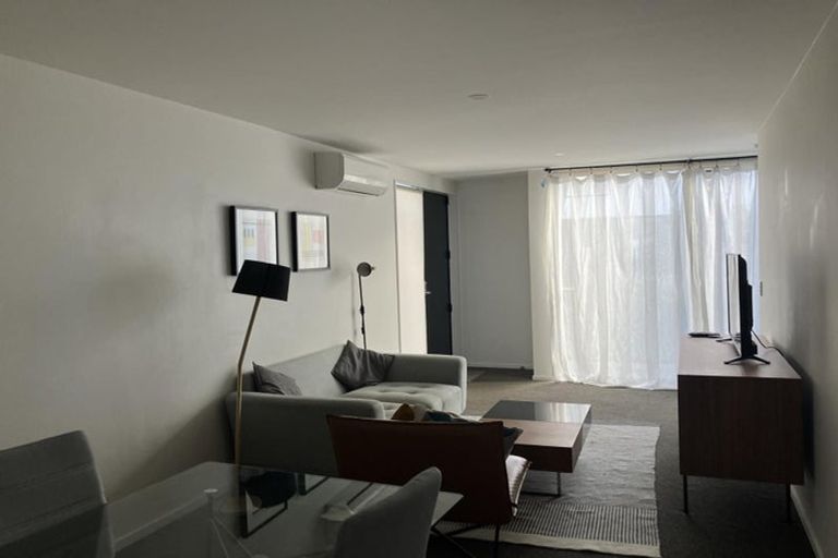 Photo of property in 2 Verlamio Lane, Edgeware, Christchurch, 8013