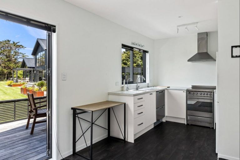 Photo of property in 163 Pukapuka Road, Pohuehue, Warkworth, 0983