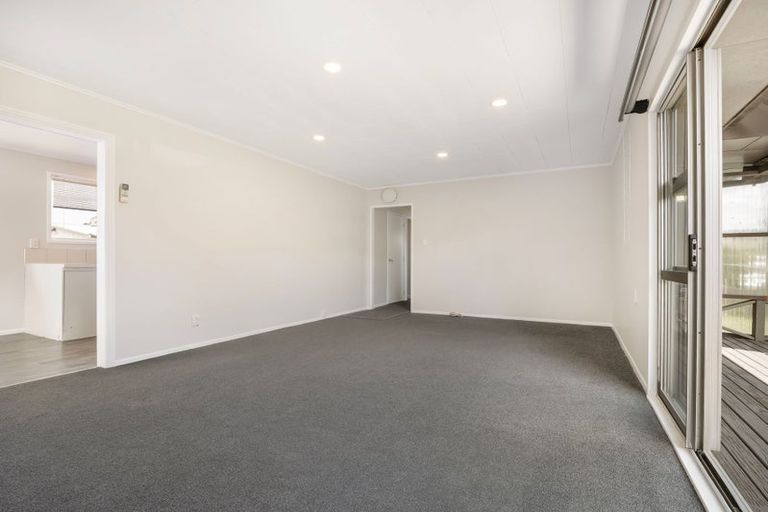 Photo of property in 14 Beryl Place, Pukehangi, Rotorua, 3015