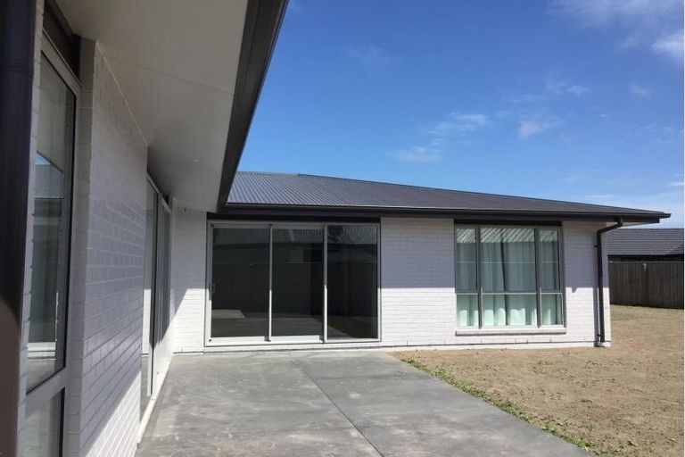 Photo of property in 93 Sutherland Drive, Kaiapoi, 7630