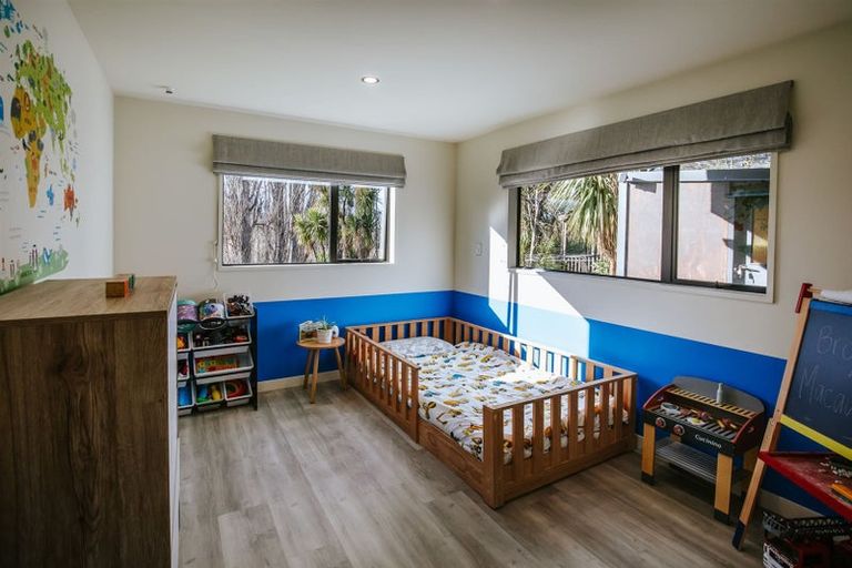 Photo of property in 70 Lagoon Avenue, Albert Town, Wanaka, 9305