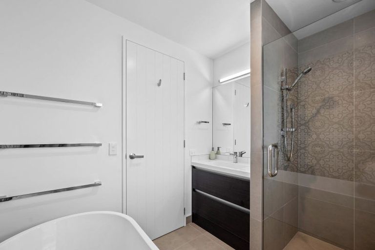 Photo of property in 188 Lisland Drive, Kinloch, Taupo, 3377