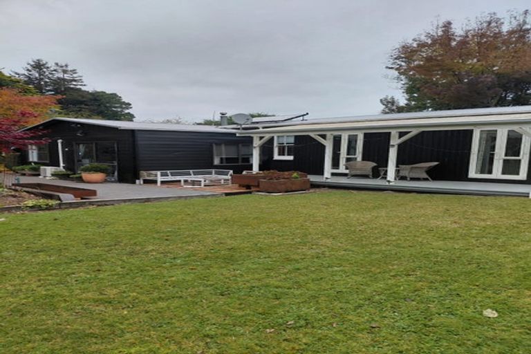 Photo of property in 135 Mapara Road, Acacia Bay, Taupo, 3385