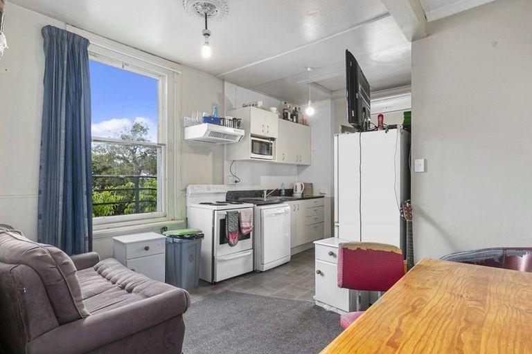 Photo of property in 135 Leith Street, Dunedin Central, Dunedin, 9016