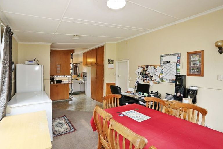 Photo of property in 898 Bluff Highway, Woodend, Invercargill, 9877