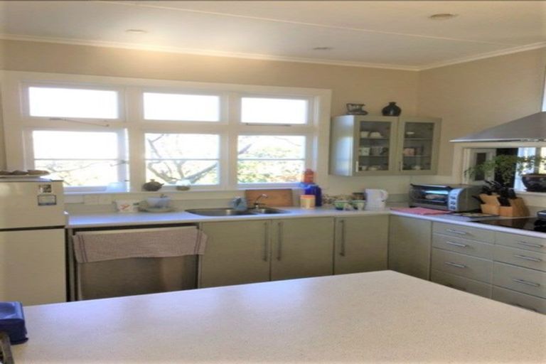 Photo of property in 2 Snappers Lane, Foxton Beach, Foxton, 4815