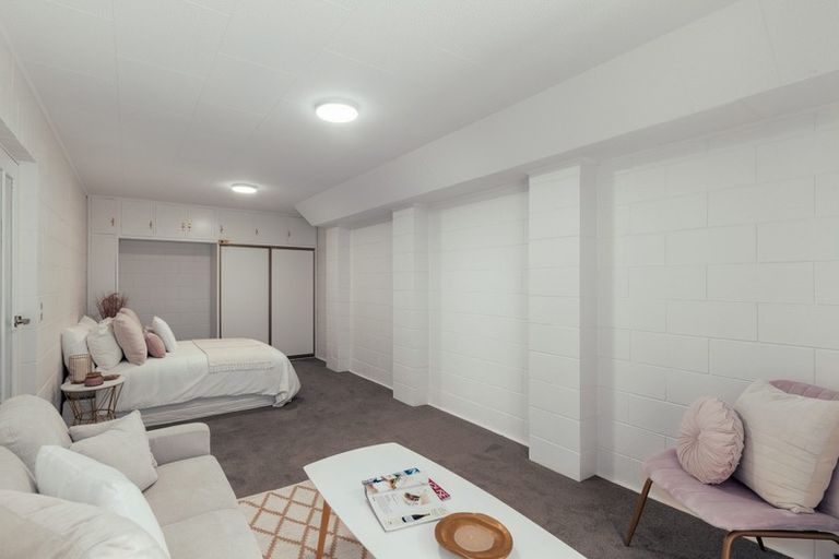 Photo of property in 68 Cannon Hill Crescent, Mount Pleasant, Christchurch, 8081