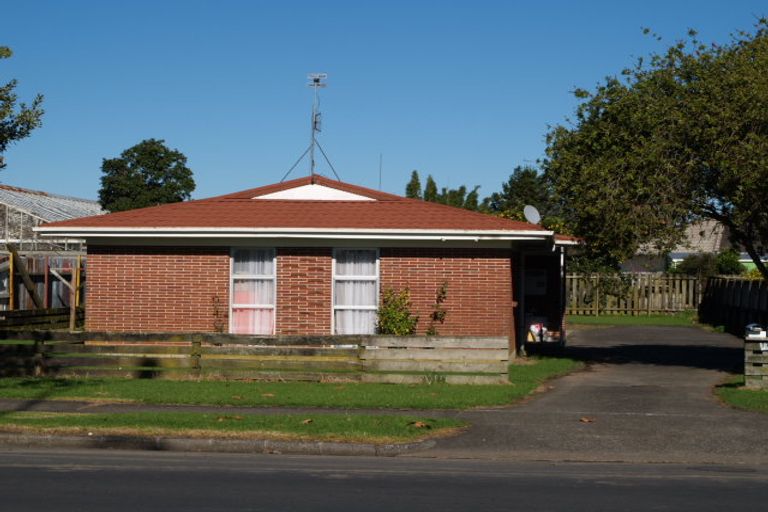 Photo of property in 196 Buckland Road, Mangere East, Auckland, 2024