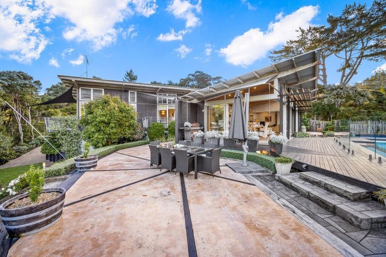 Photo of property in 361h Paremoremo Road, Paremoremo, Auckland, 0632