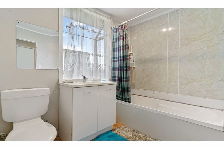 Photo of property in 6/783 Great South Road, Wiri, Auckland, 2104