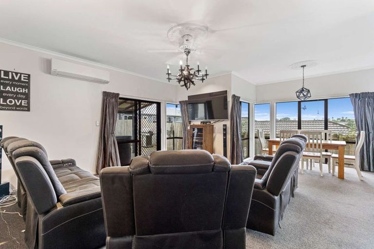 Photo of property in 99 Osprey Drive, Welcome Bay, Tauranga, 3112