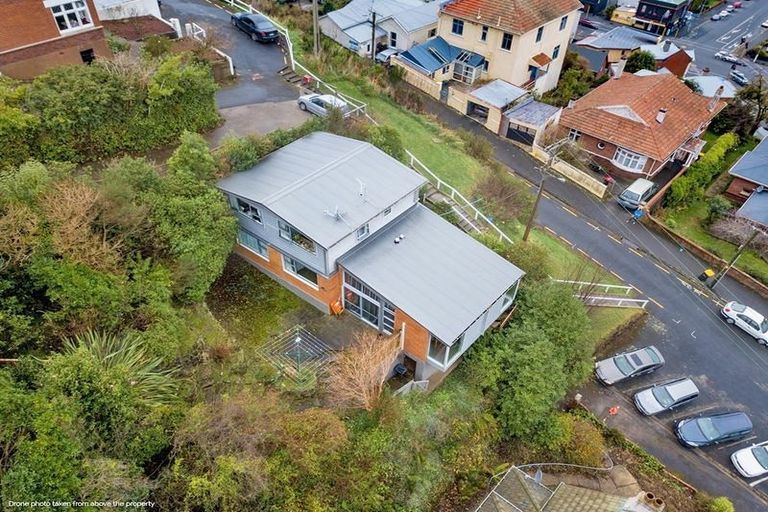 Photo of property in 126 Queen Street, North Dunedin, Dunedin, 9016