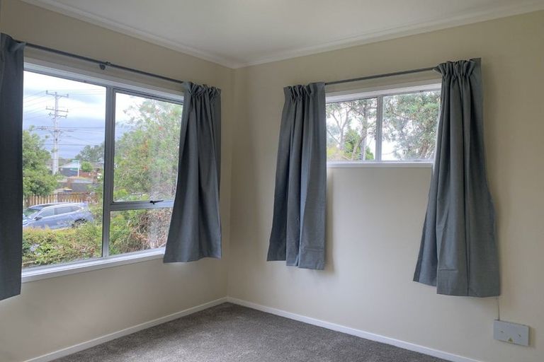 Photo of property in 45 Royal Road, Massey, Auckland, 0614