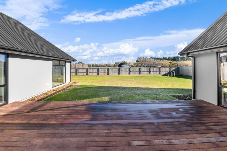 Photo of property in 38 Kingsdowne Drive, West Melton, 7618