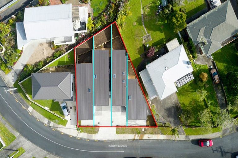 Photo of property in 4/13 Sarona Avenue, Glen Eden, Auckland, 0602