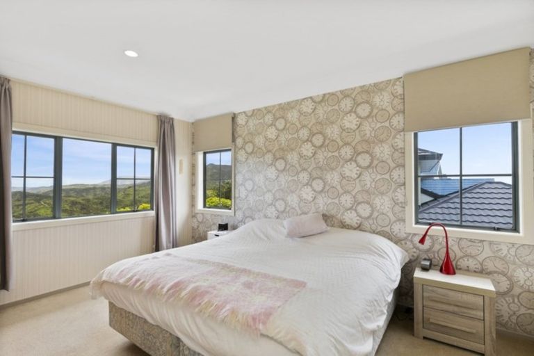 Photo of property in 40 Landsdowne Terrace, Karori, Wellington, 6012