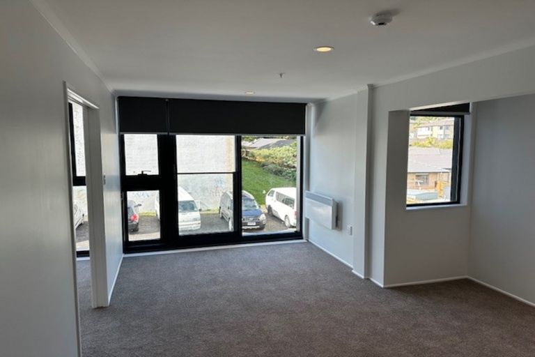 Photo of property in 30/11d Westward Ho, Glen Eden, Auckland, 0602