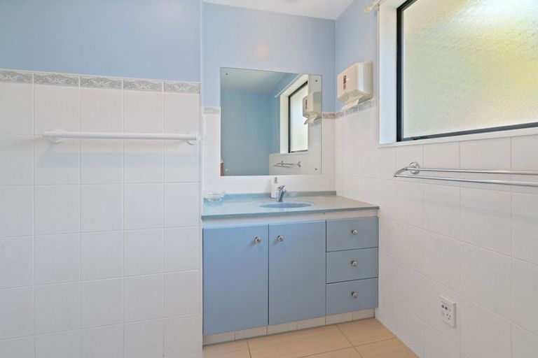 Photo of property in 23 Lancewood Drive, Halswell, Christchurch, 8025