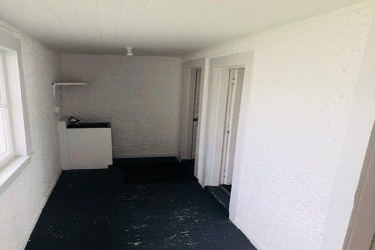 Photo of property in 213 Ferguson Street, Palmerston North, 4410