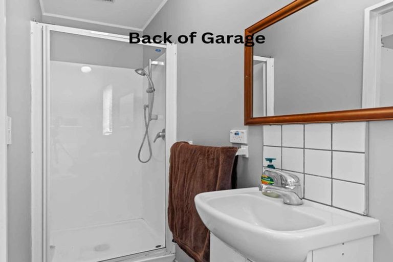 Photo of property in 28 Donald Street, Stanmore Bay, Whangaparaoa, 0932