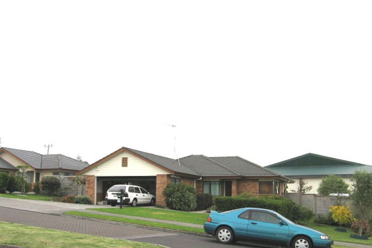 Photo of property in 4 Rush Creek Drive, Westgate, Auckland, 0614