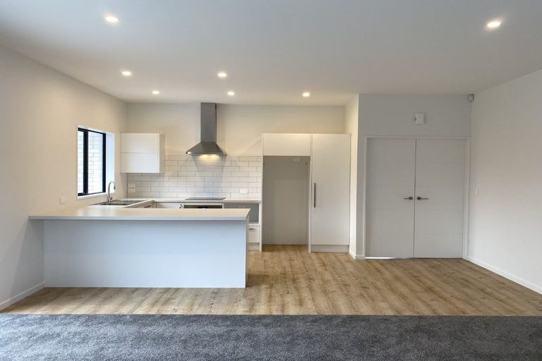 Photo of property in 92a Neill Street, Hornby, Christchurch, 8042