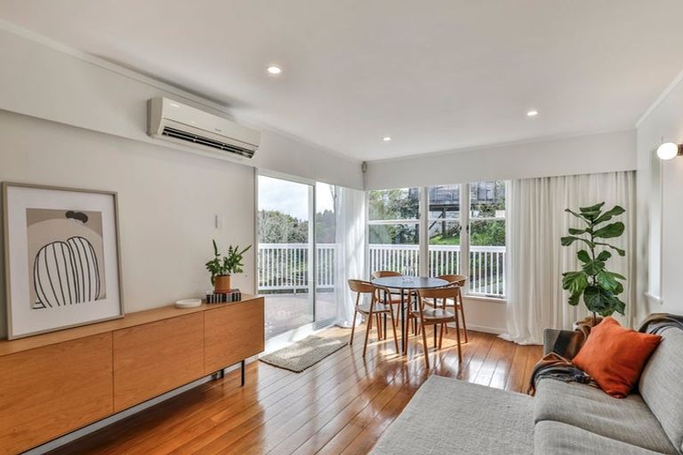 Photo of property in 257 Titirangi Road, Titirangi, Auckland, 0604