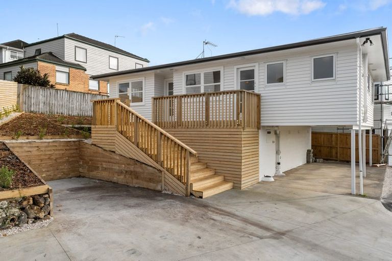 Photo of property in 36 Weldene Avenue, Glenfield, Auckland, 0629