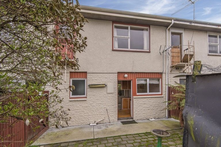 Photo of property in 8/100 Southampton Street, Sydenham, Christchurch, 8023