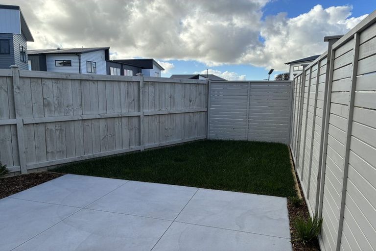 Photo of property in 131 Waituarua Drive, Takanini, Auckland, 2112