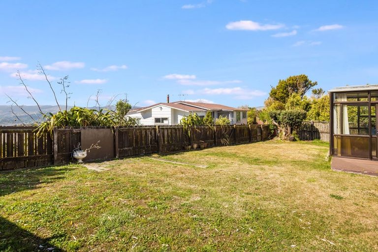 Photo of property in 34 Sombrero View, Ascot Park, Porirua, 5024