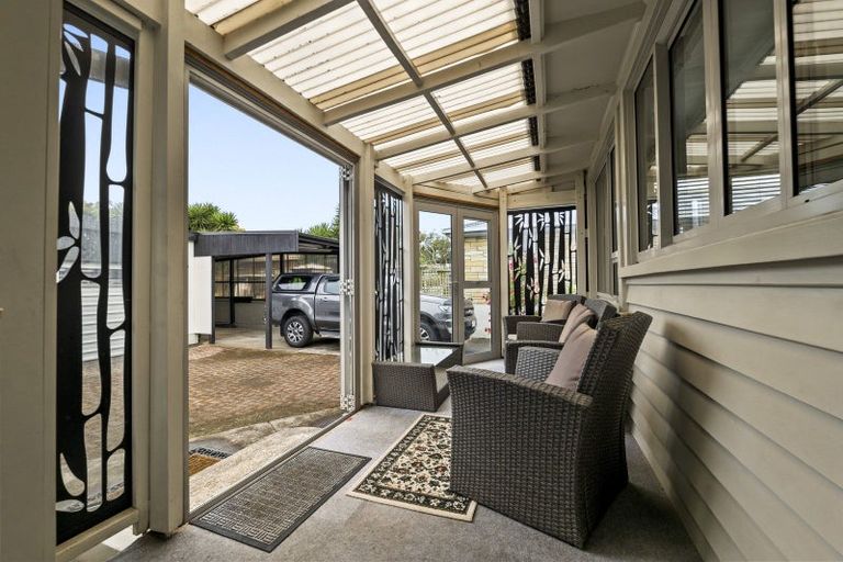 Photo of property in 122 Ngamotu Road, Spotswood, New Plymouth, 4310