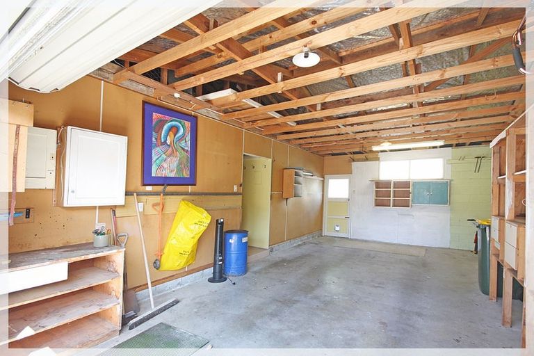 Photo of property in 89a Queenwood Road, Levin, 5510